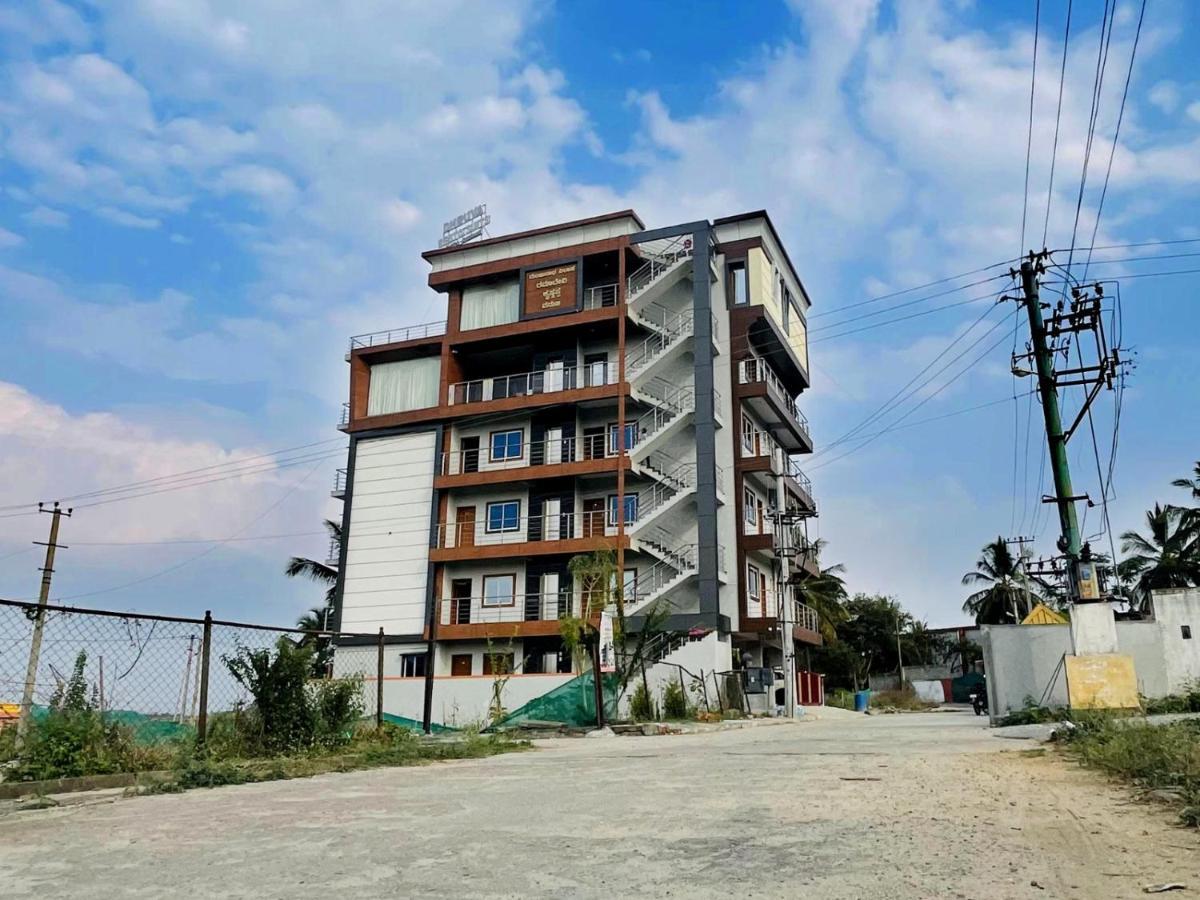 Dhruva Service Apartment Bidadi Luaran gambar