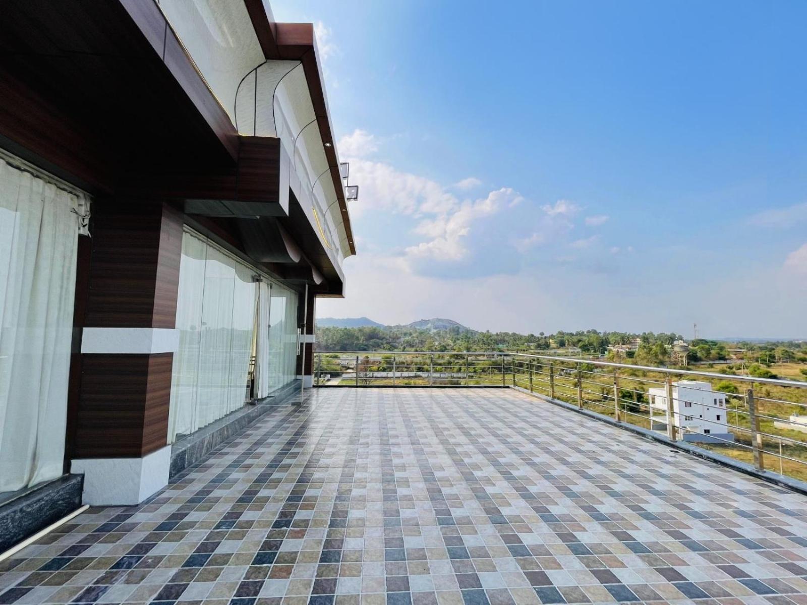 Dhruva Service Apartment Bidadi Luaran gambar